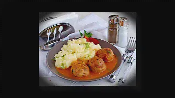 Тефтели домашние с подливкой! Как приготовить вкусно без обжарки как в детстве!пюре. meso,pire🤤😋